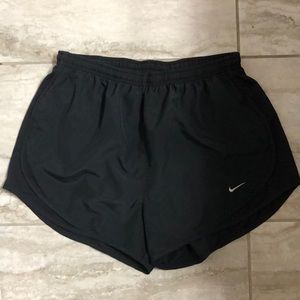 Black nike shorts